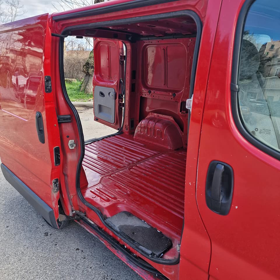 Renault Trafic 100 dci
