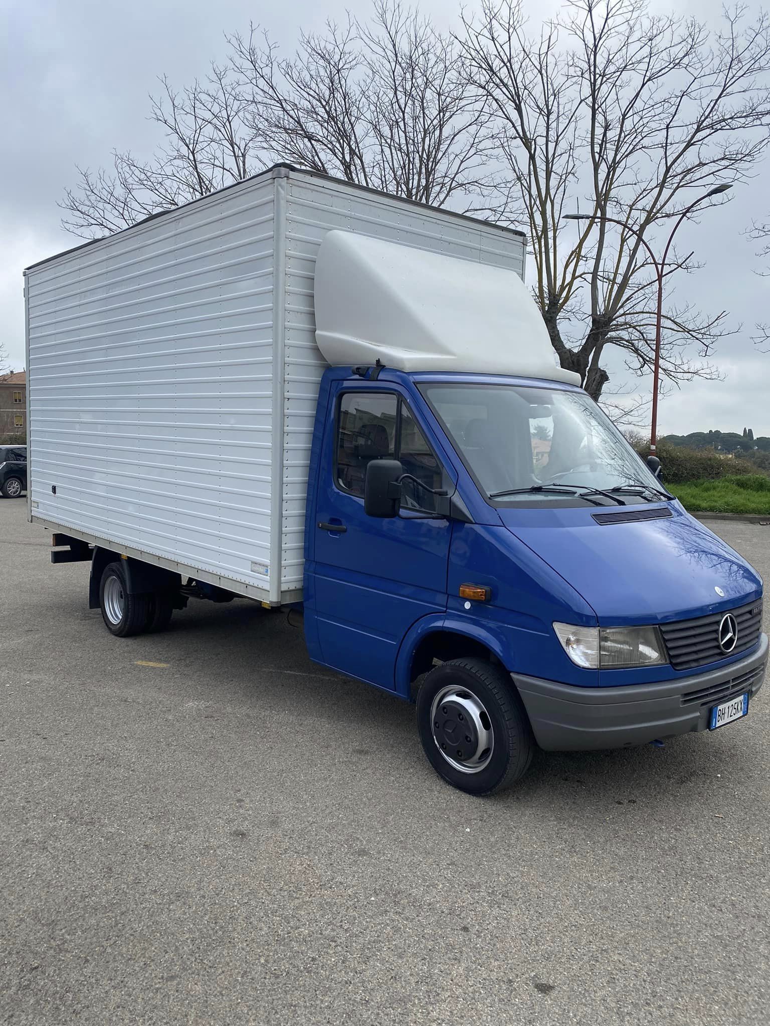 Mercedes-Benz Sprinter