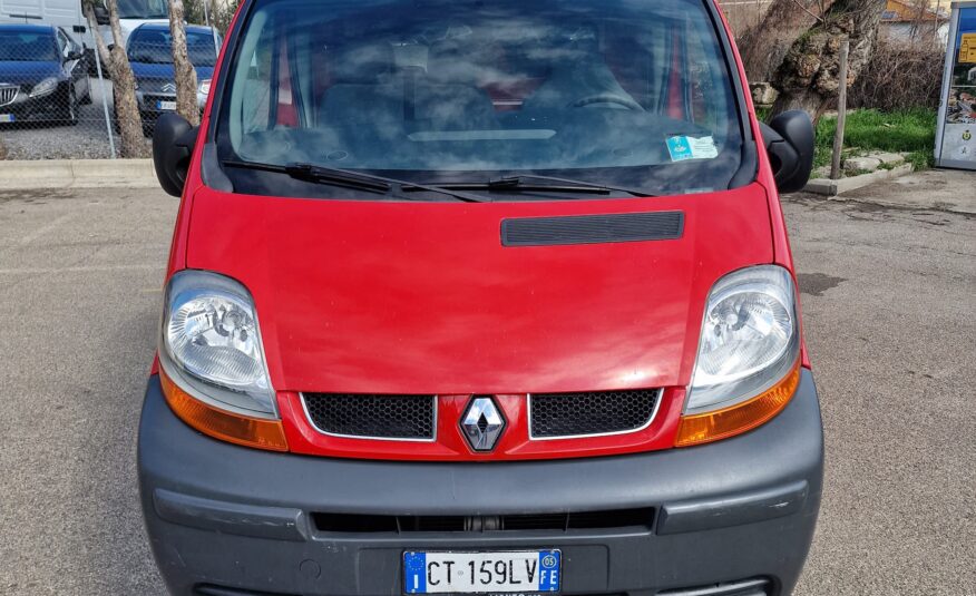Renault Trafic 100 dci