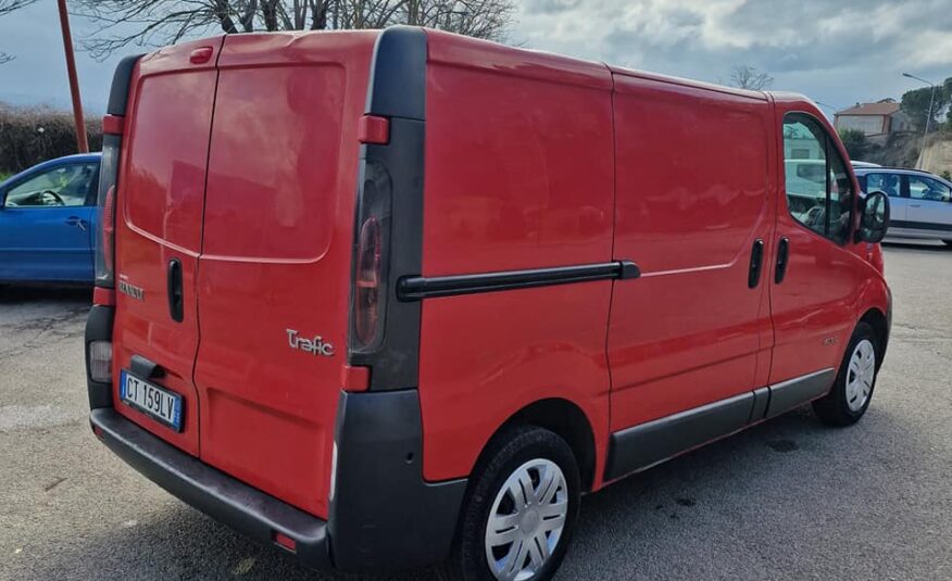 Renault Trafic 100 dci