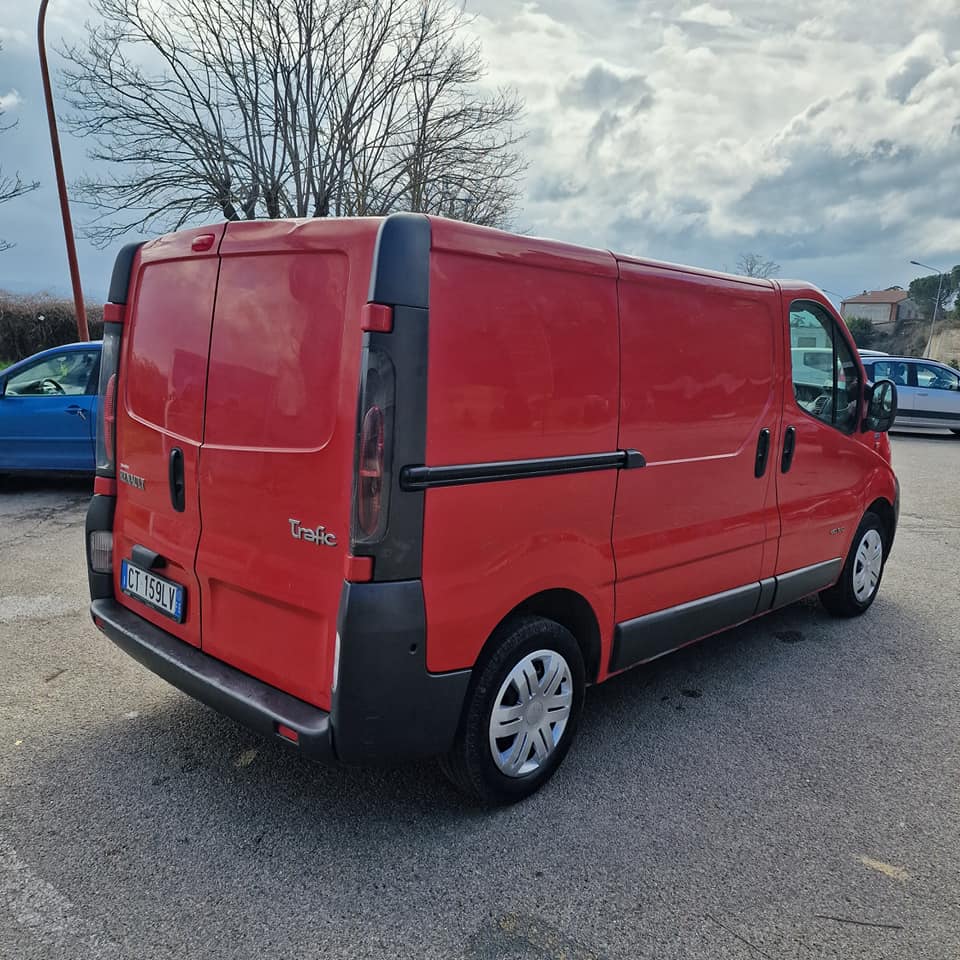 Renault Trafic 100 dci