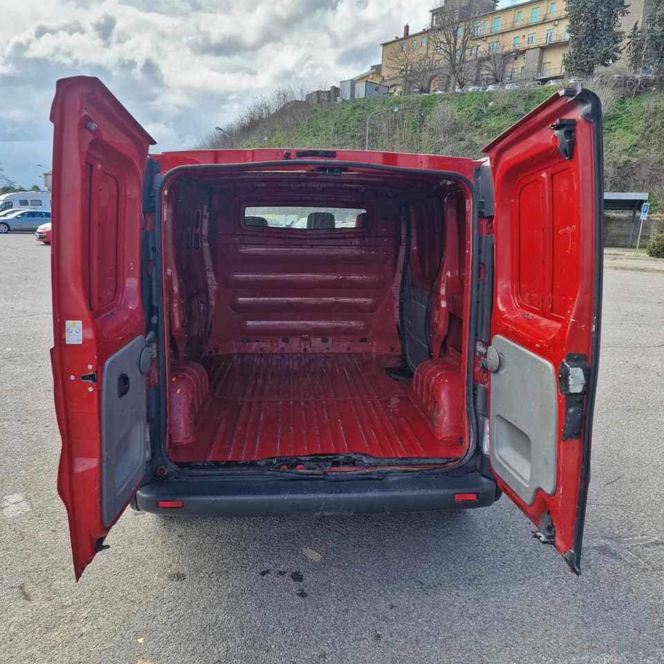Renault Trafic 100 dci