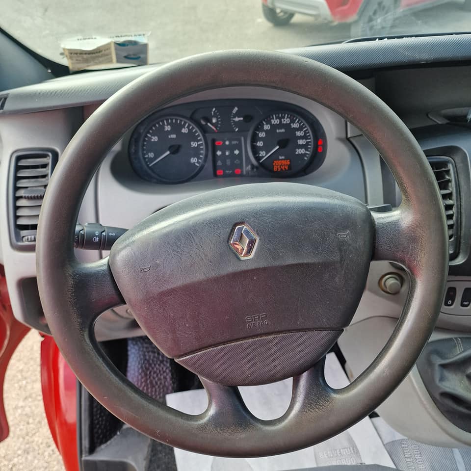 Renault Trafic 100 dci