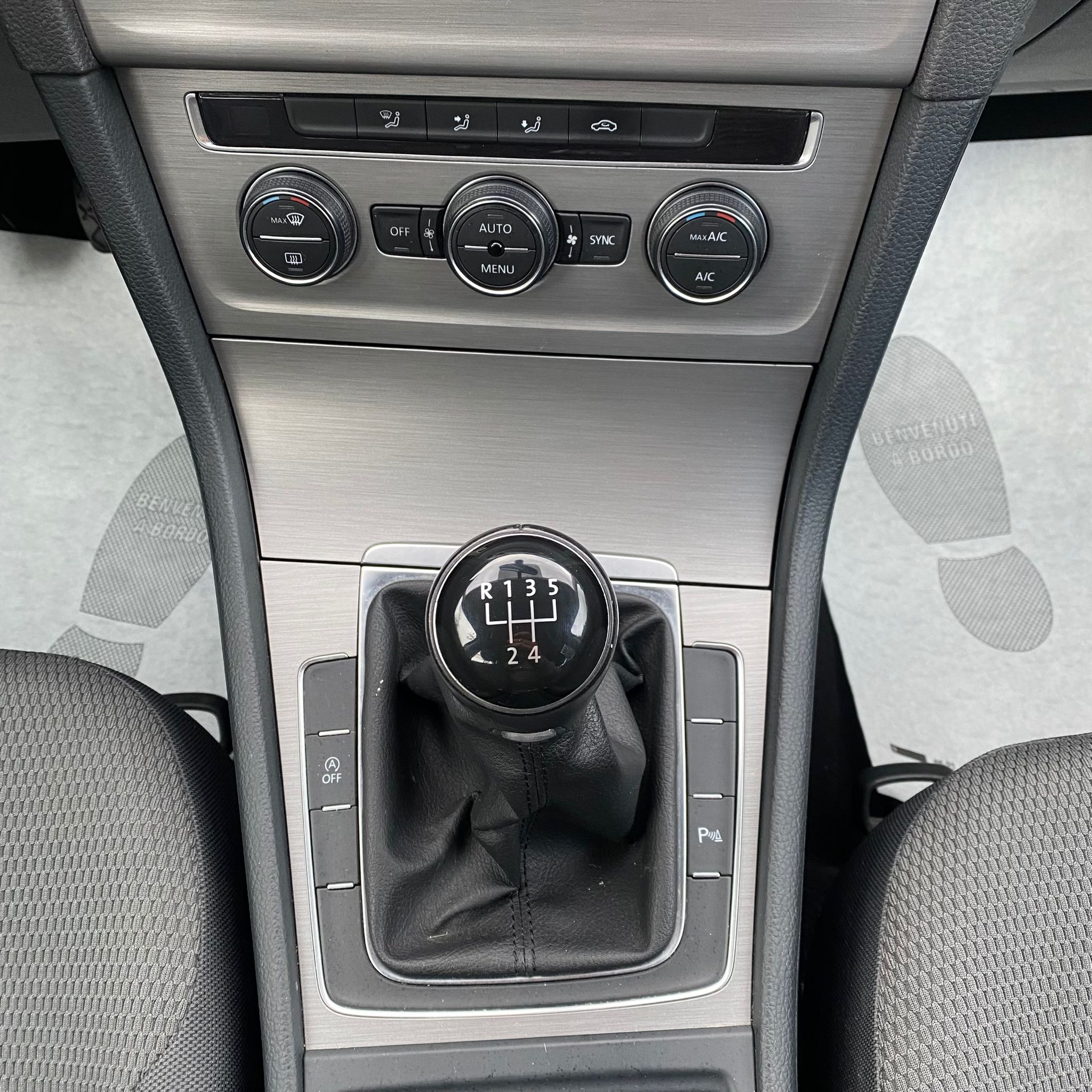 Volkswagen Golf VII Variant