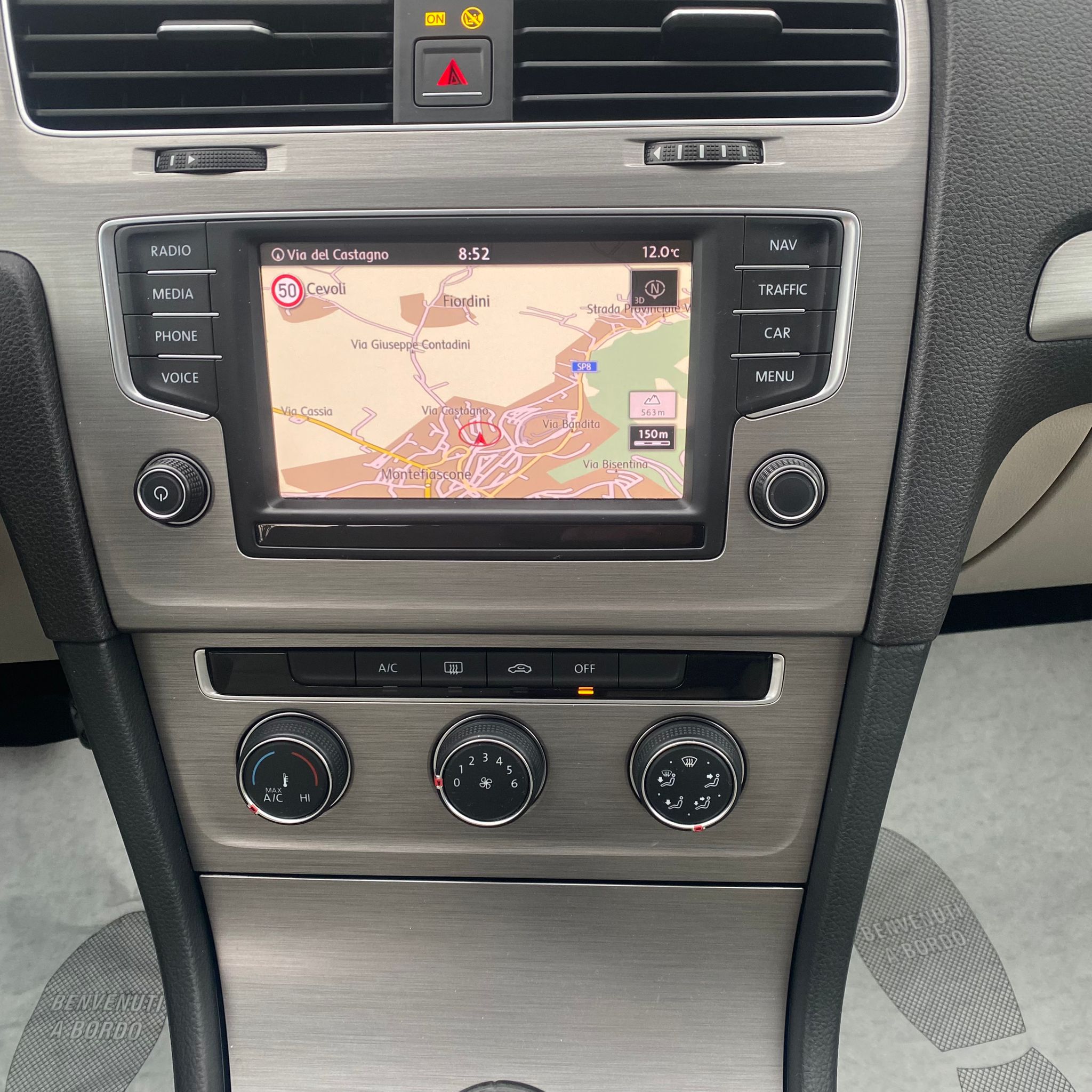 Volkswagen Golf VII Variant