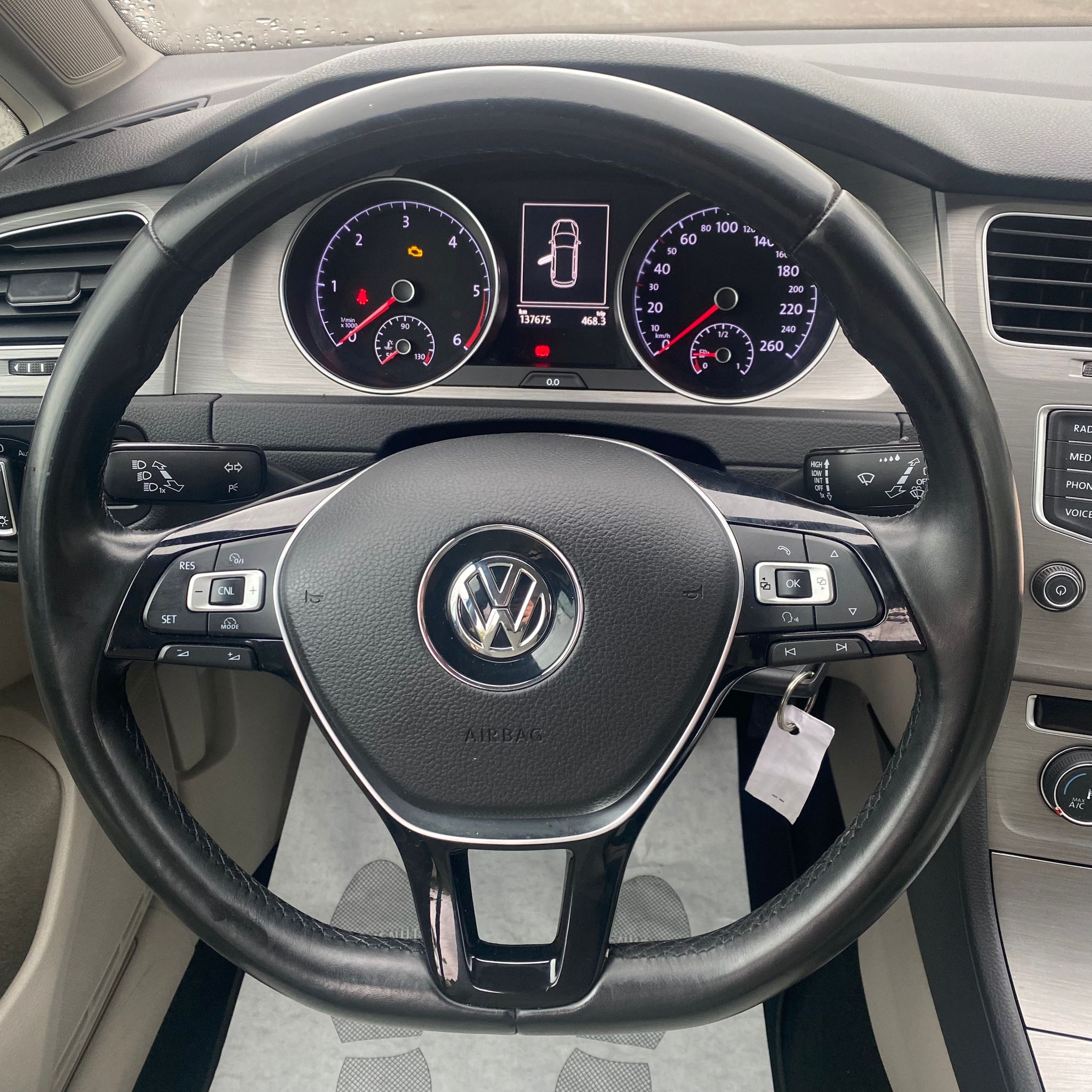 Volkswagen Golf VII Variant