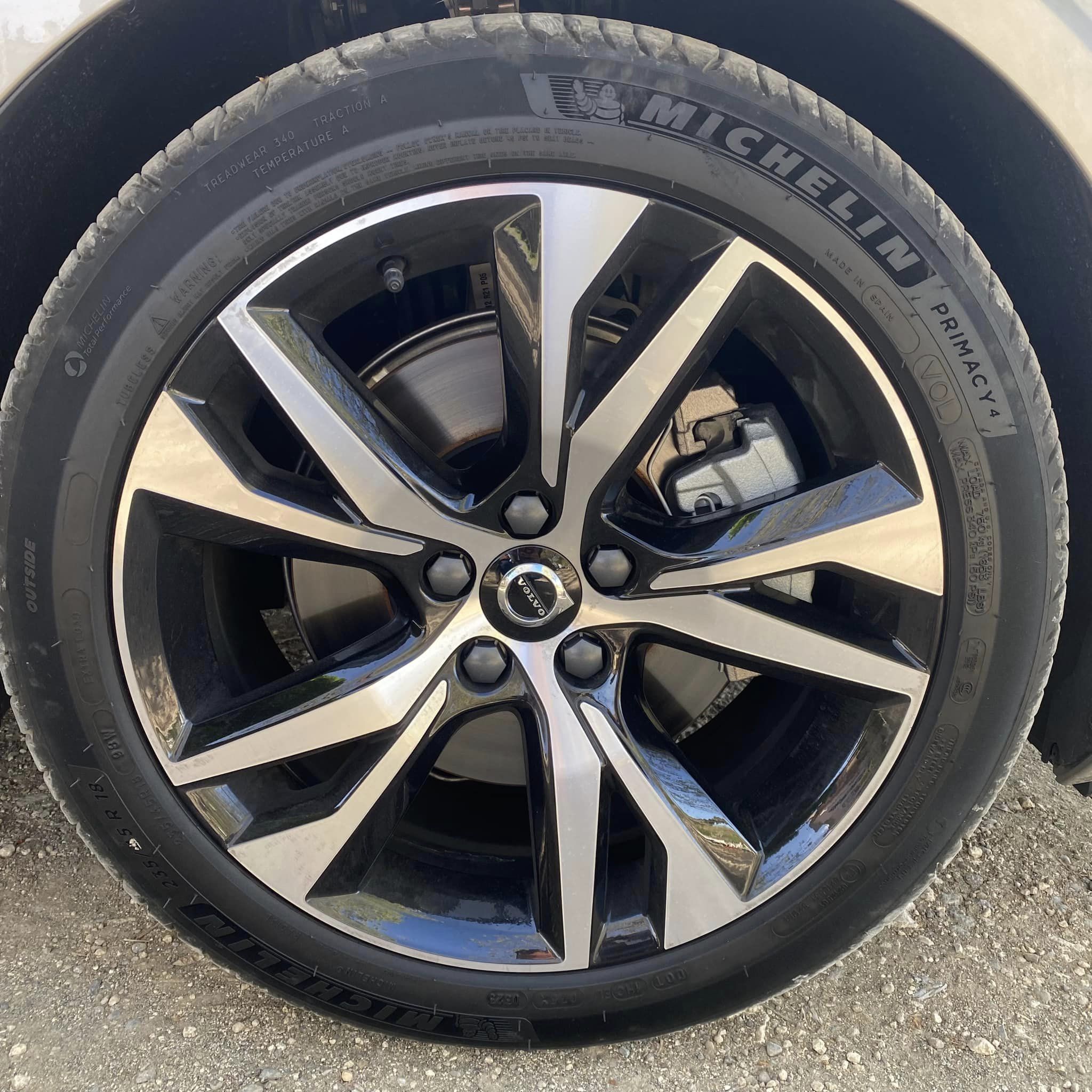 𝐕𝐎𝐋𝐕𝐎 𝐕𝟔𝟎 𝐌𝐈𝐋𝐃 𝐇𝐘𝐁𝐑𝐈𝐃 𝐁𝟒 (𝐝) 𝐀𝐔𝐓𝐎𝐌𝐀𝐓𝐈𝐂𝐎