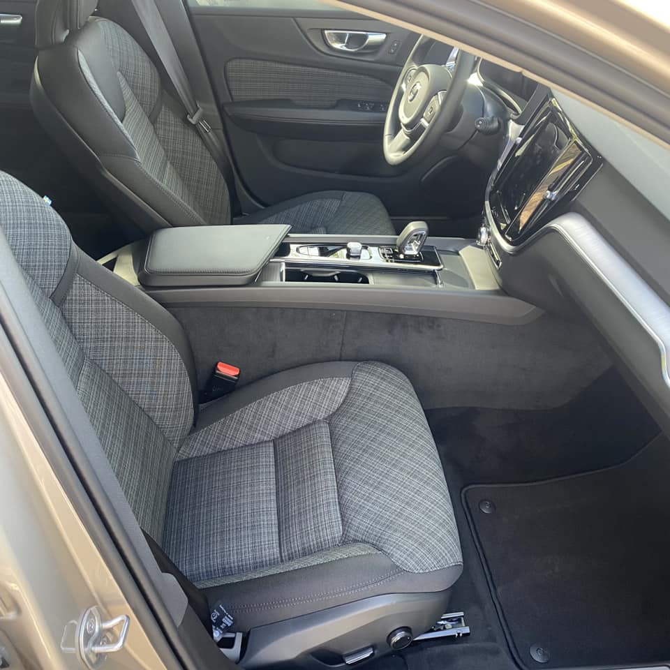 𝐕𝐎𝐋𝐕𝐎 𝐕𝟔𝟎 𝐌𝐈𝐋𝐃 𝐇𝐘𝐁𝐑𝐈𝐃 𝐁𝟒 (𝐝) 𝐀𝐔𝐓𝐎𝐌𝐀𝐓𝐈𝐂𝐎