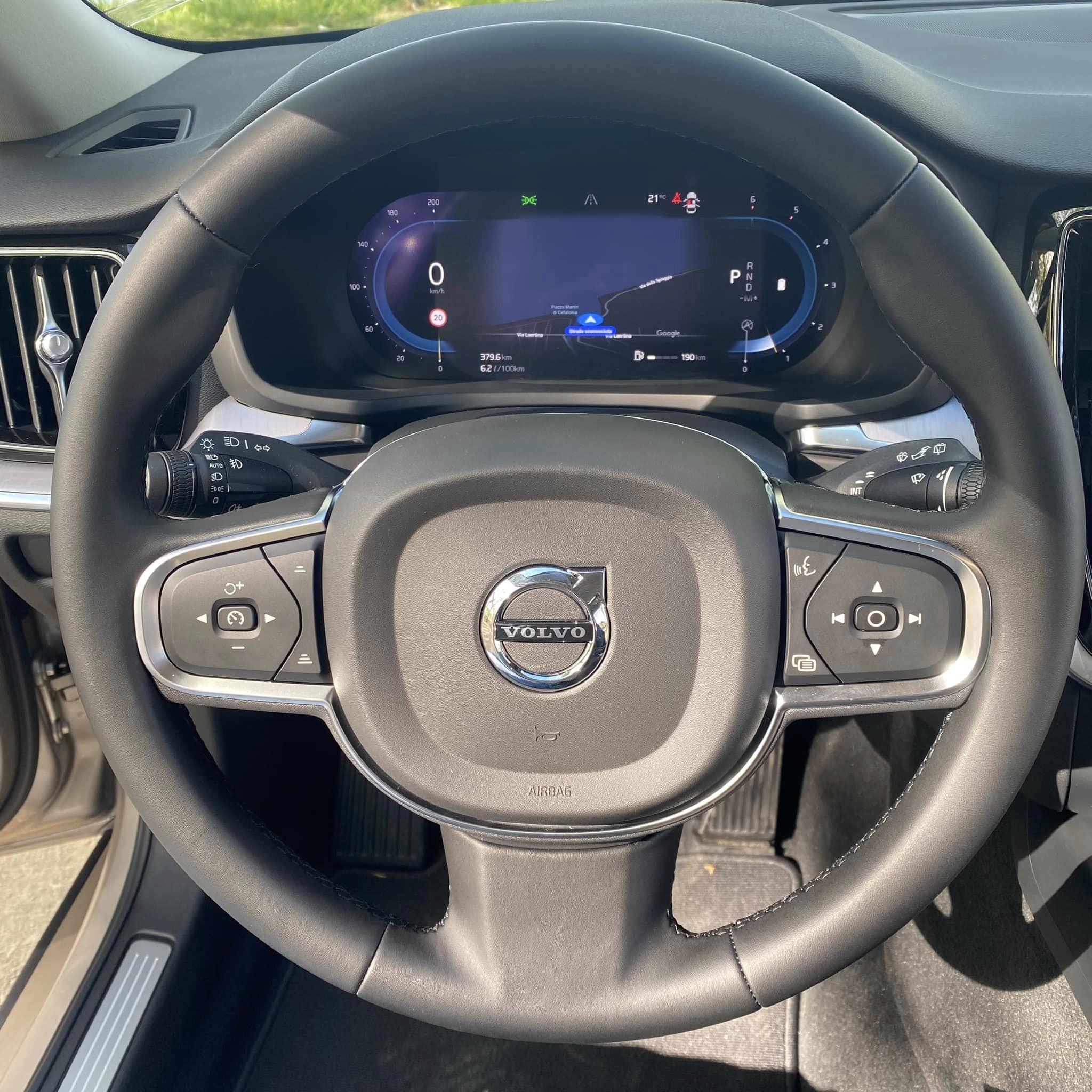 𝐕𝐎𝐋𝐕𝐎 𝐕𝟔𝟎 𝐌𝐈𝐋𝐃 𝐇𝐘𝐁𝐑𝐈𝐃 𝐁𝟒 (𝐝) 𝐀𝐔𝐓𝐎𝐌𝐀𝐓𝐈𝐂𝐎