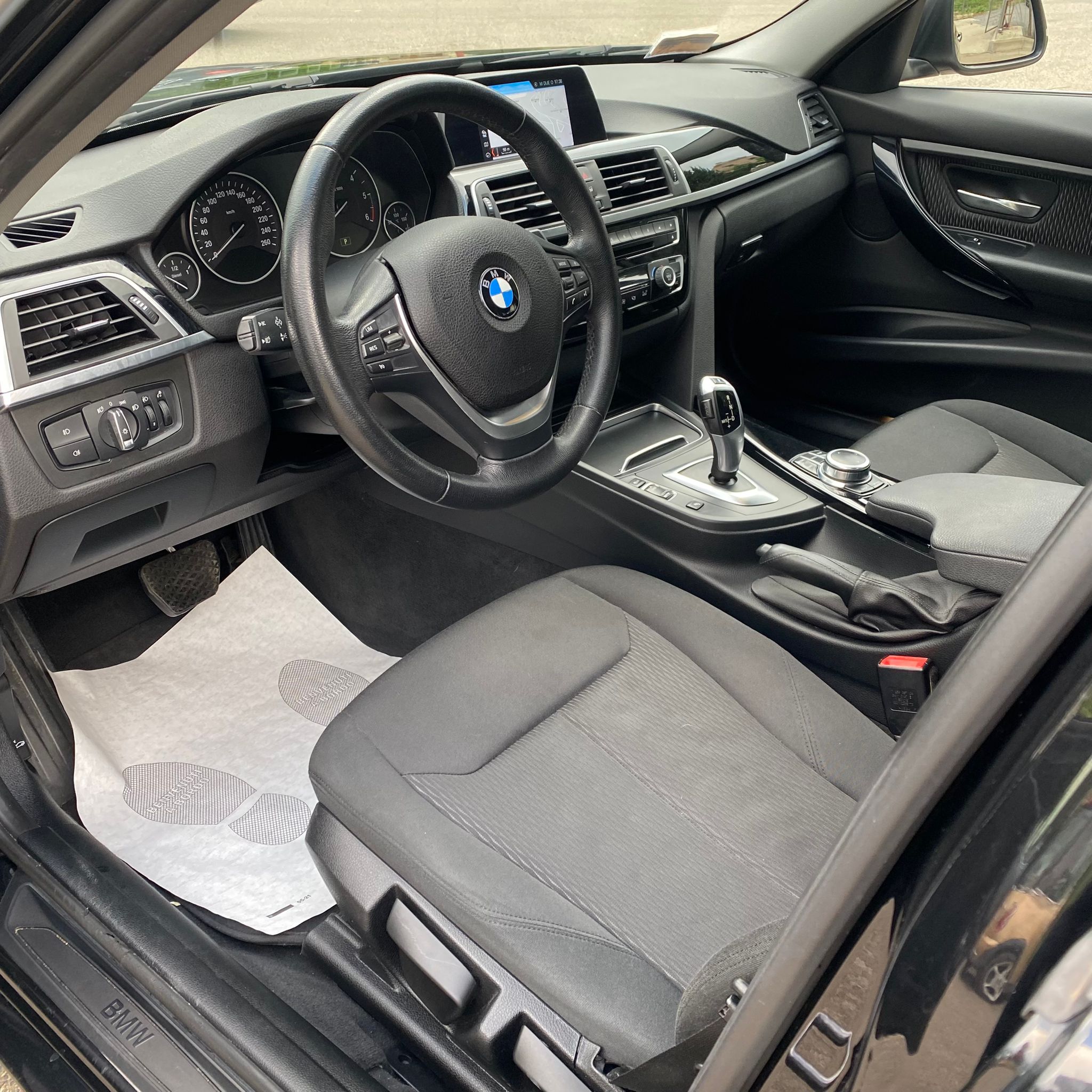 BMW 316 d Touring Business Advantage