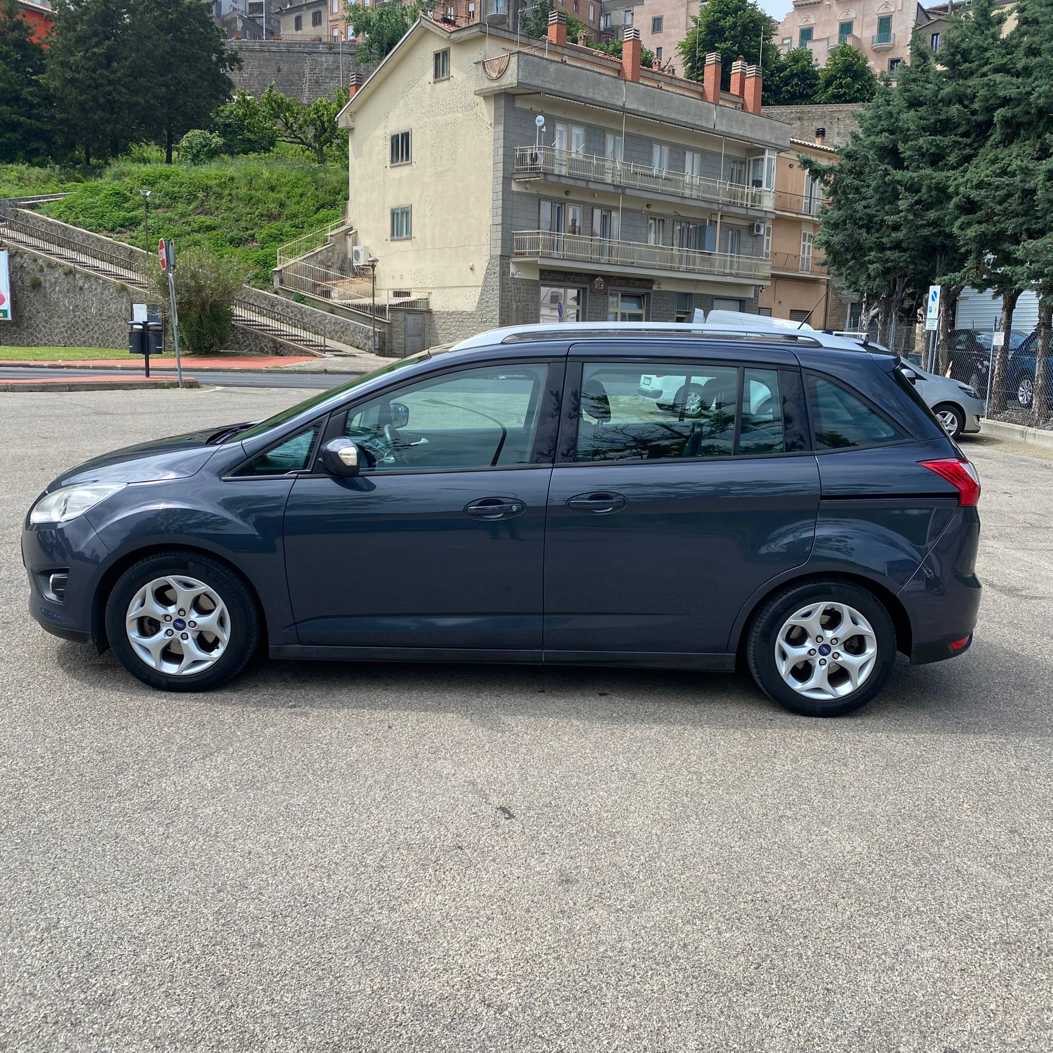 Ford C-Max 1.6 Tdci  7 Posti