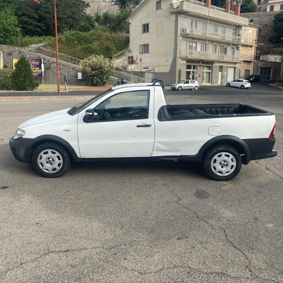 Fiat Strda Pick Up 1.3 Mjt