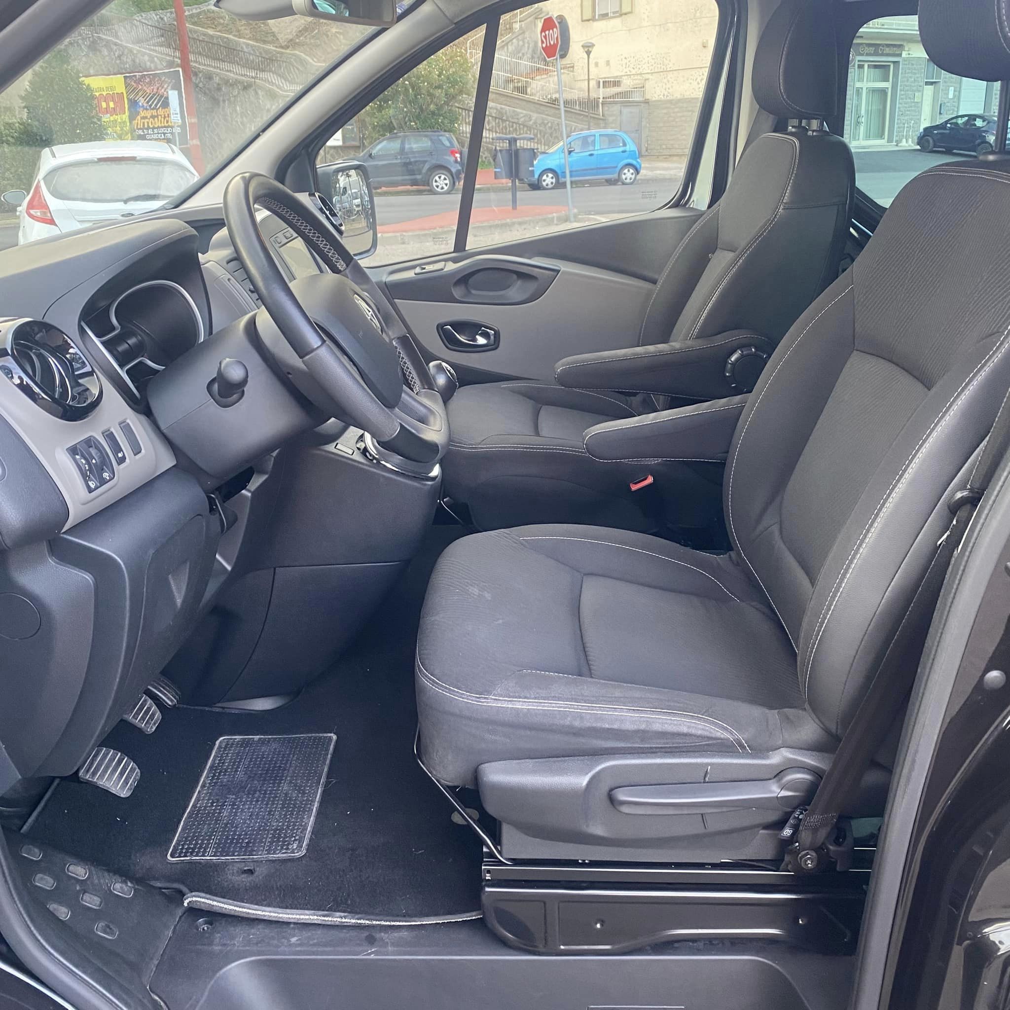 Renault Trafic 8 Posti 145dci