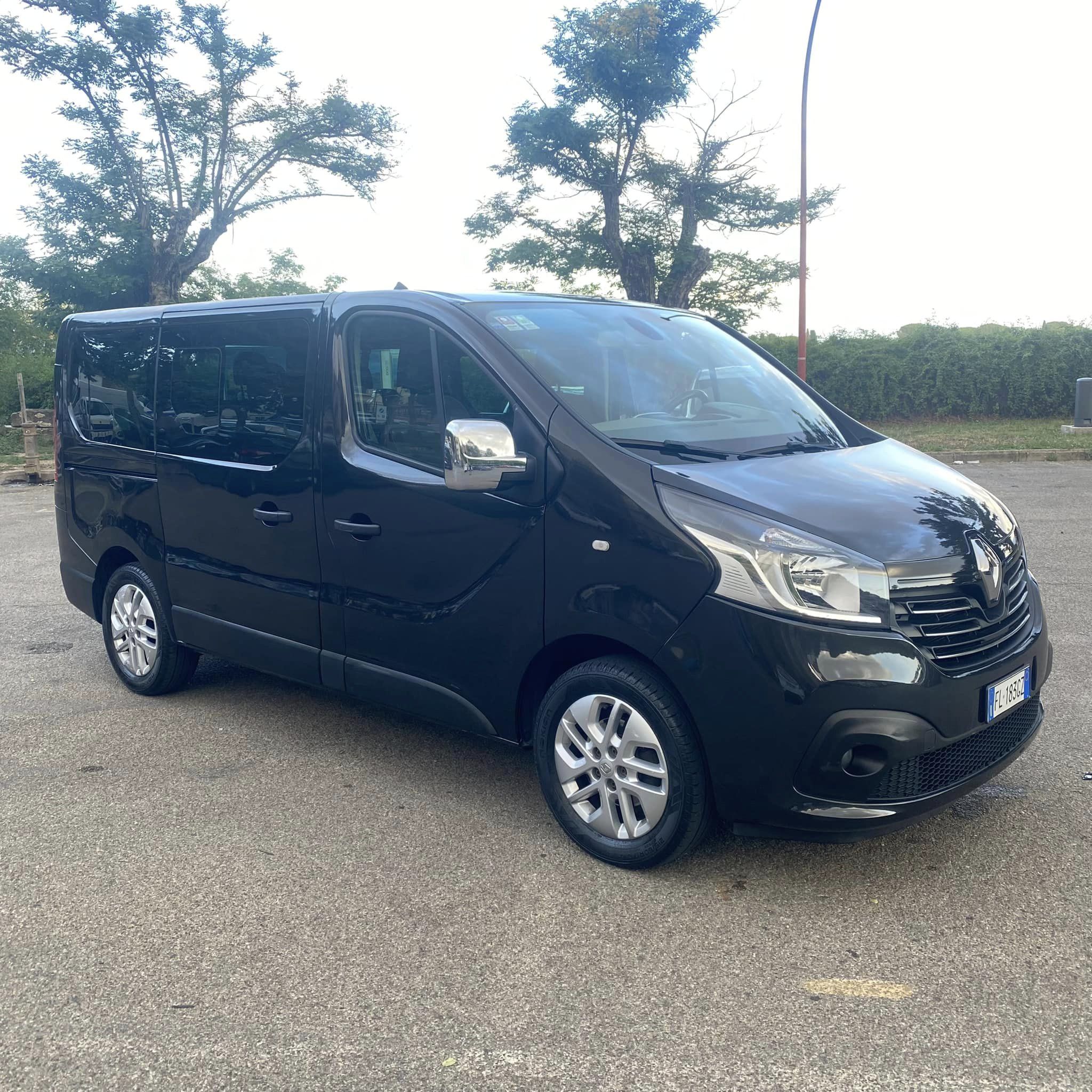 Renault Trafic 8 Posti 145dci