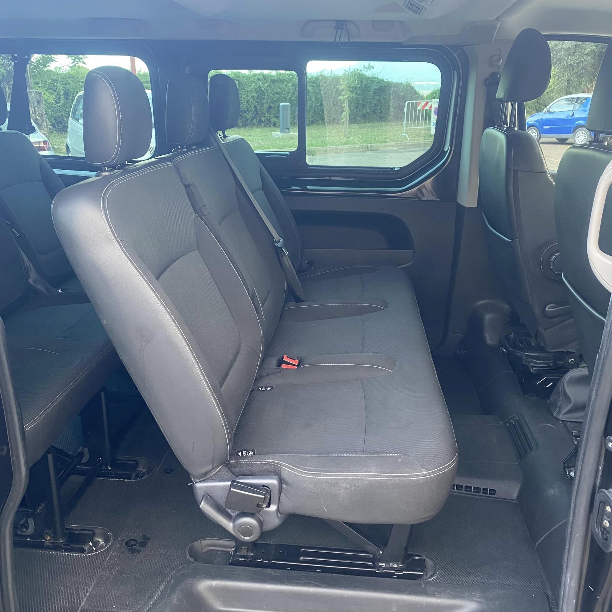 Renault Trafic 8 Posti 145dci