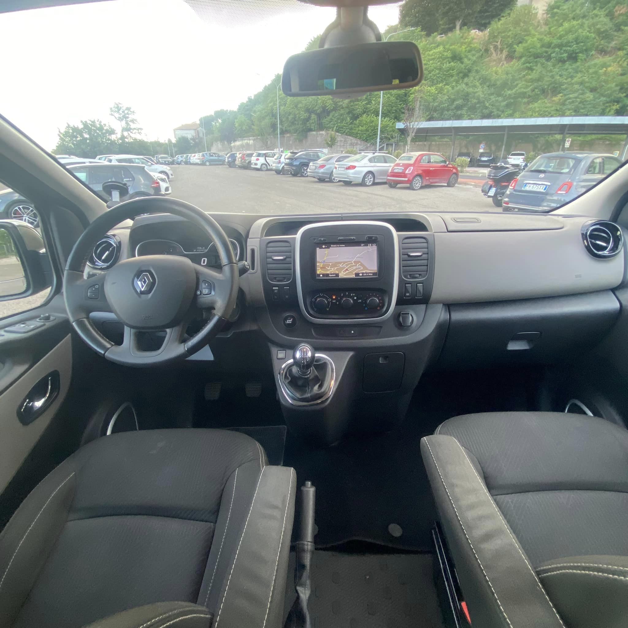 Renault Trafic 8 Posti 145dci