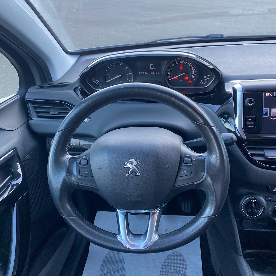Peugeot 208 1.2 PureTech Gpl
