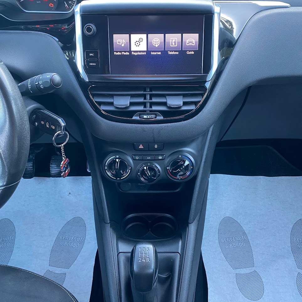 Peugeot 208 1.2 PureTech Gpl