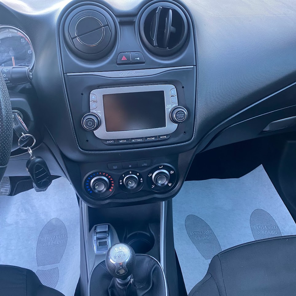 Alfa Romeo Mito 1.3 Mjt 85 cv