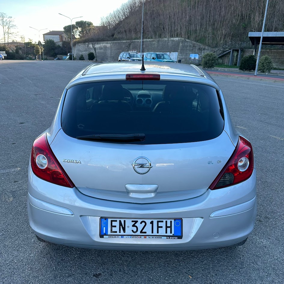 Opel Corsa 1.2 Gpl