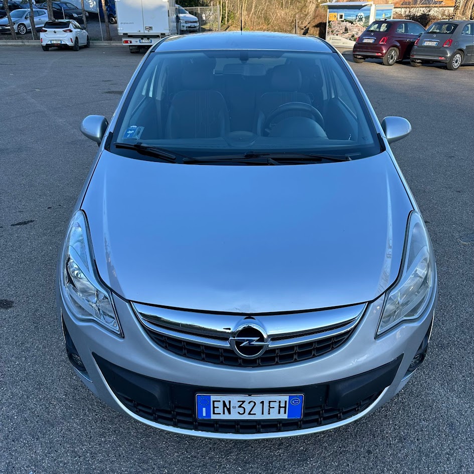 Opel Corsa 1.2 Gpl