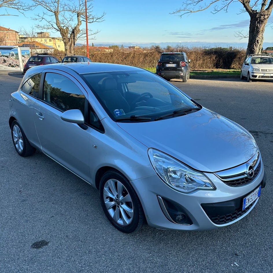Opel Corsa 1.2 Gpl