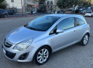 Opel Corsa 1.2 Gpl