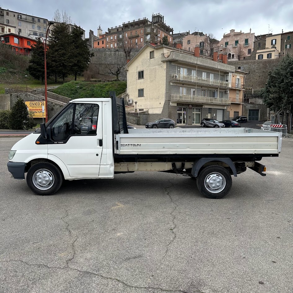 FORD TRANSIT CASSONATO