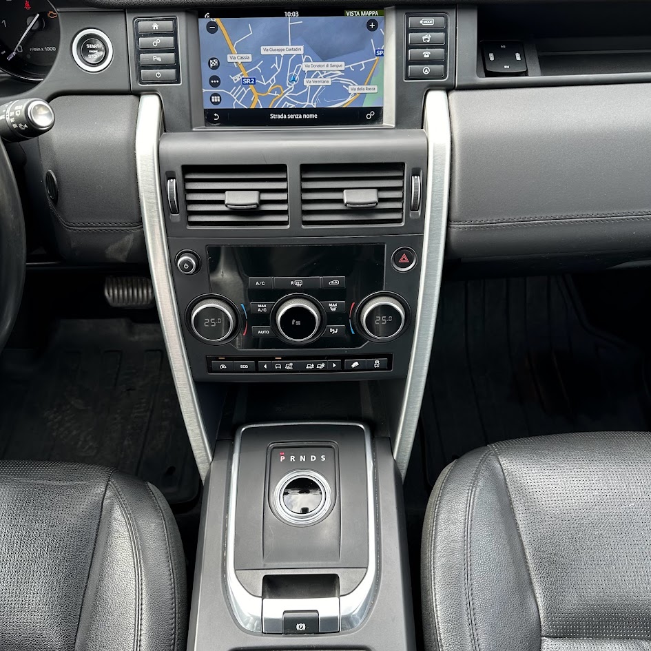 LAND ROVER DISCOVERY SPORT TD4 S