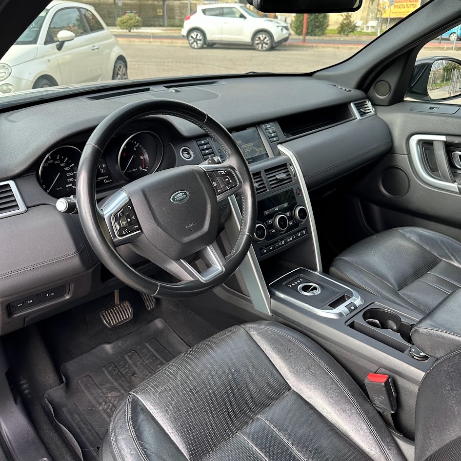 LAND ROVER DISCOVERY SPORT TD4 S