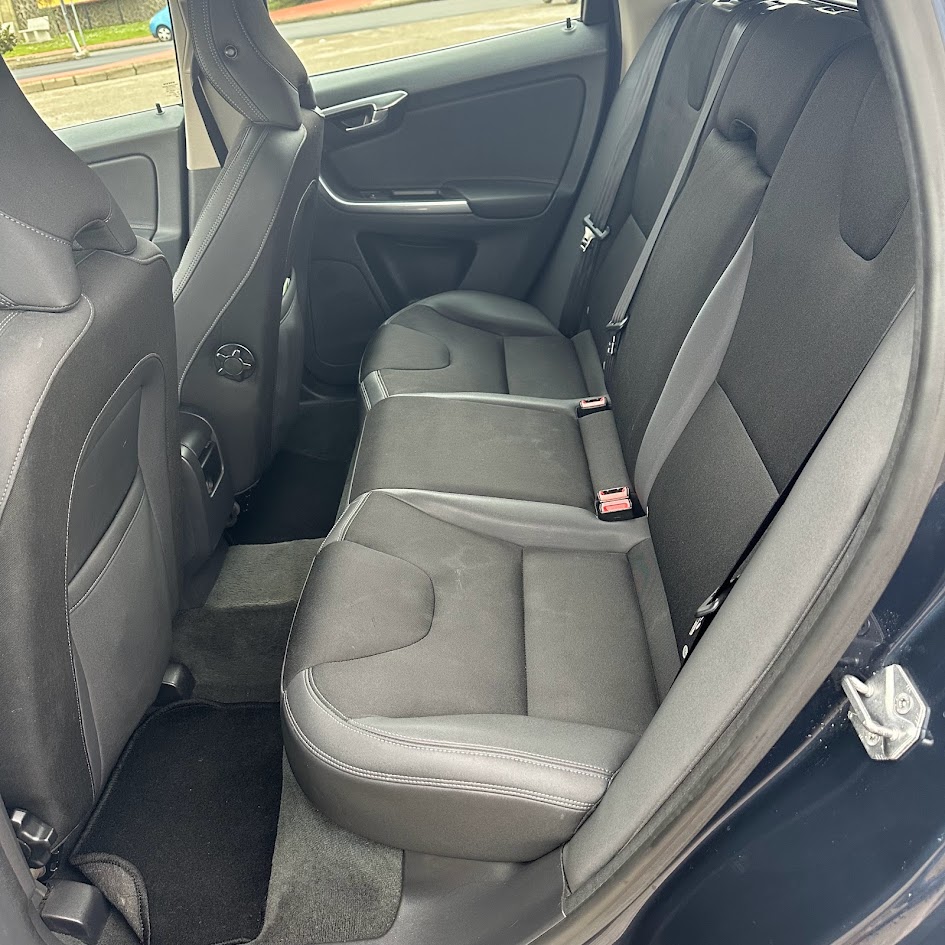 VOLVO XC 60 2.0 D D4