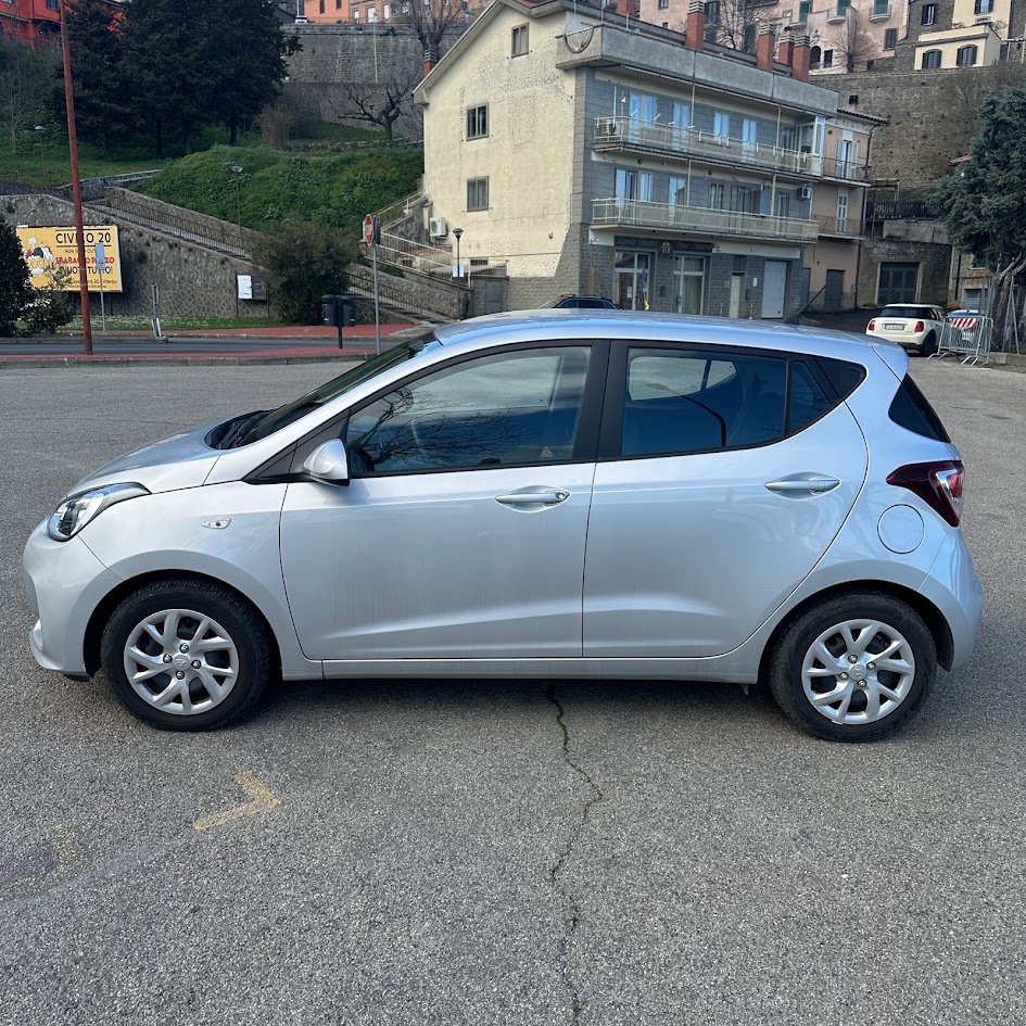 HYUNDAI I 10 1.2 MPI COMFORT