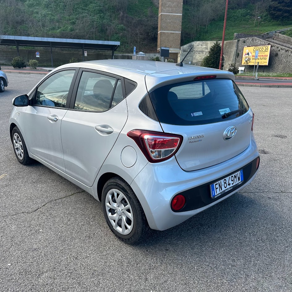 HYUNDAI I 10 1.2 MPI COMFORT