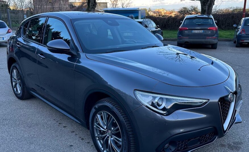 Alfa Romeo Stelvio 2.2 Turbodiesel 210 CV AT8 Q4 Business