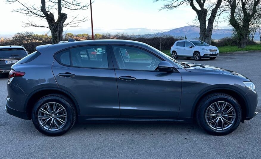 Alfa Romeo Stelvio 2.2 Turbodiesel 210 CV AT8 Q4 Business