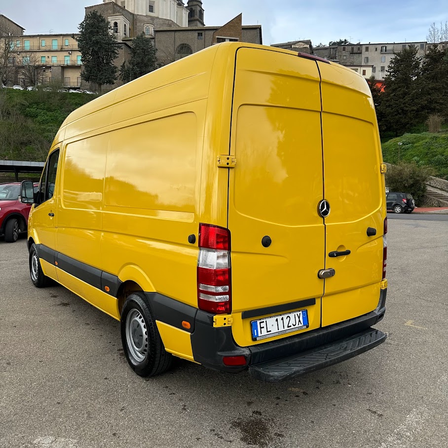 MERCEDES SPRINTER F37/33 311