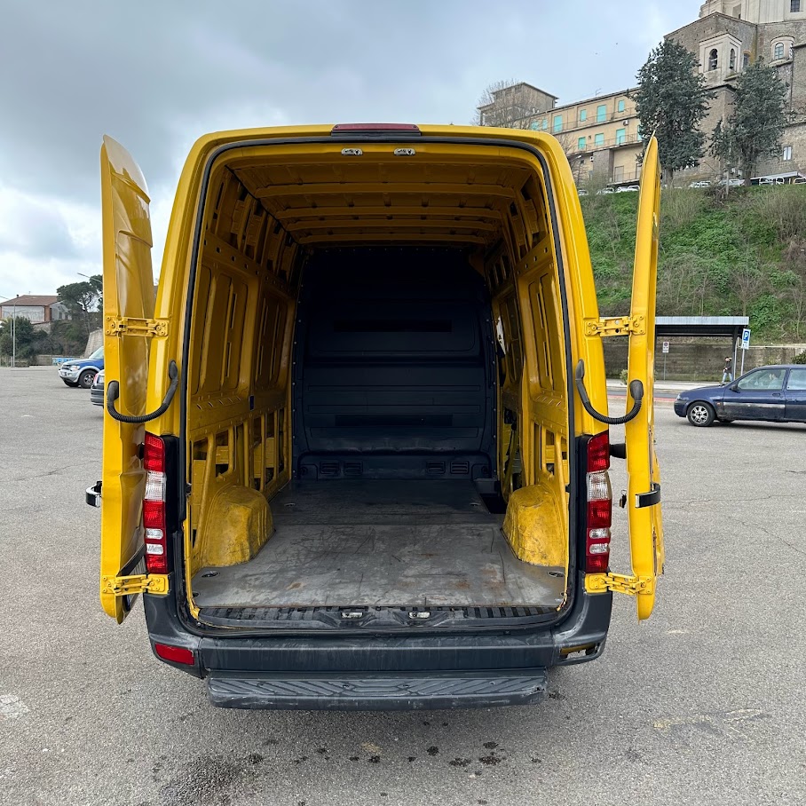 MERCEDES SPRINTER F37/33 311