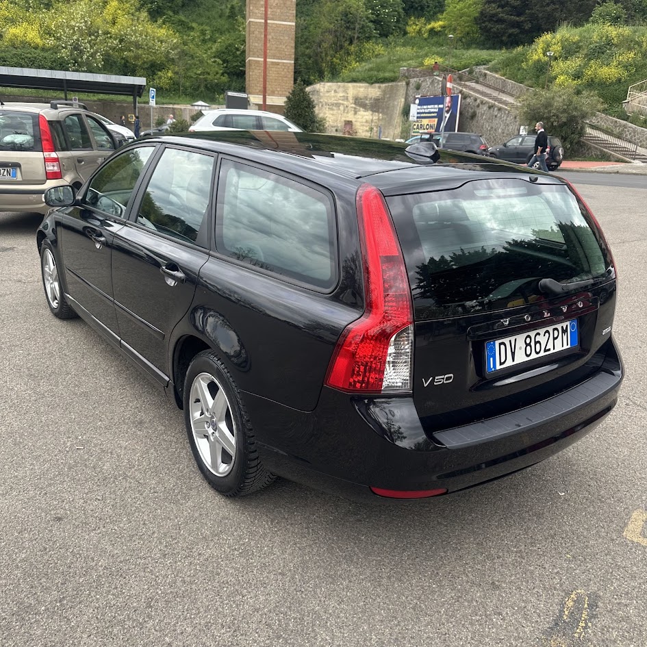 VOLVO V50 2.0 D AUTOMATICA