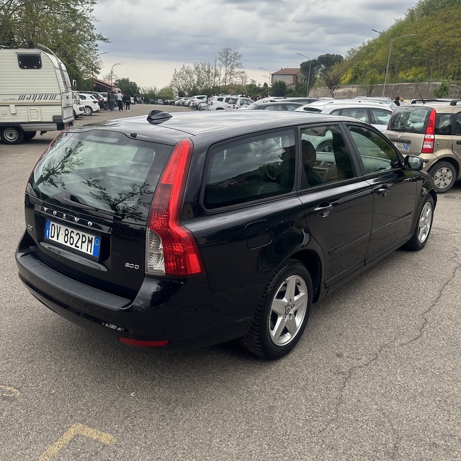 VOLVO V50 2.0 D AUTOMATICA
