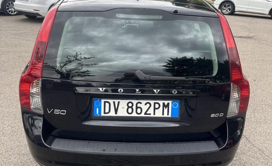 VOLVO V50 2.0 D AUTOMATICA