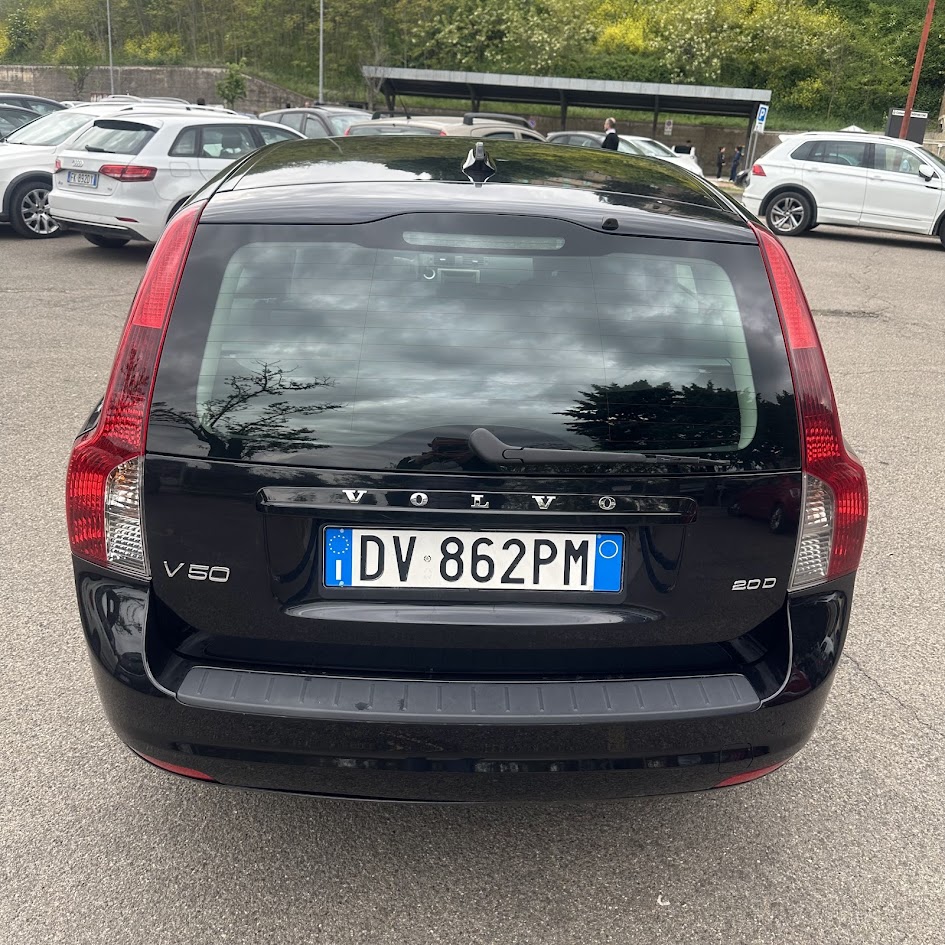 VOLVO V50 2.0 D AUTOMATICA