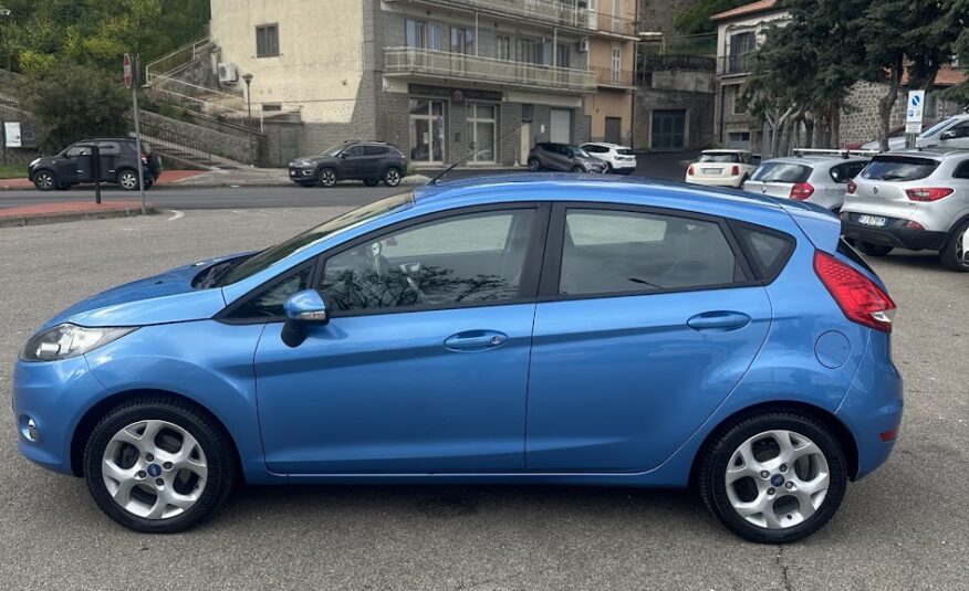 FORD FIESTA 1.2