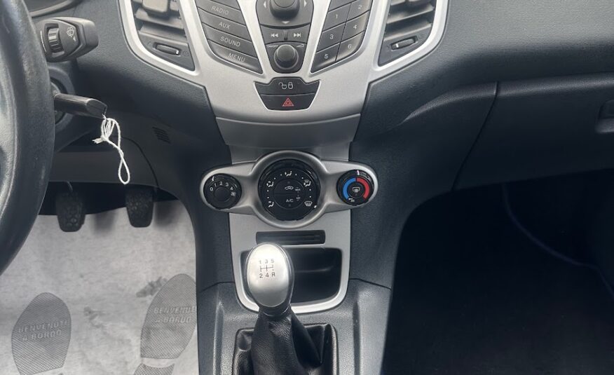 FORD FIESTA 1.2