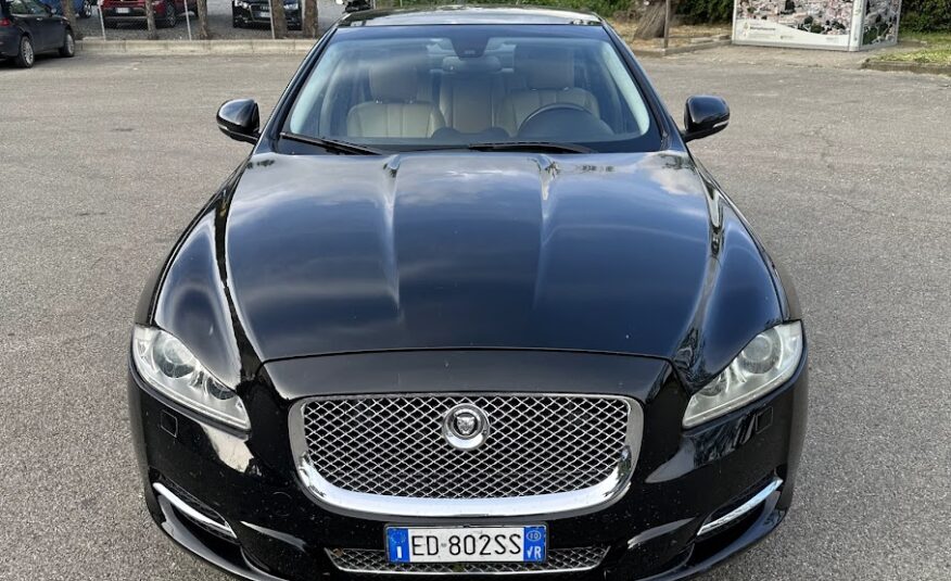 JAGUAR XJ 3.0 D V6 PREMIUM LUXURY