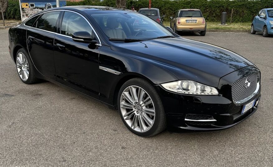 JAGUAR XJ 3.0 D V6 PREMIUM LUXURY