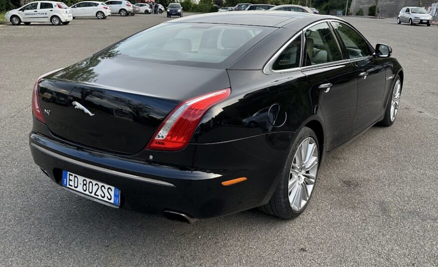JAGUAR XJ 3.0 D V6 PREMIUM LUXURY