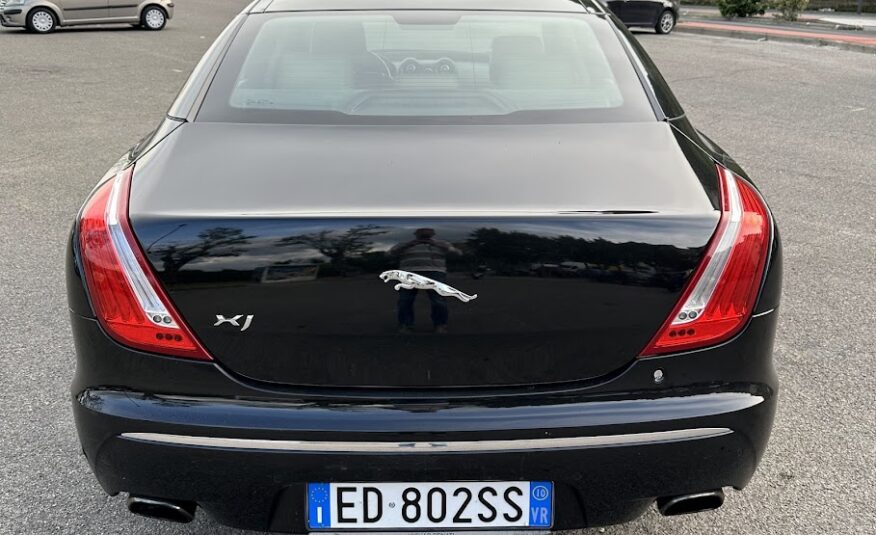 JAGUAR XJ 3.0 D V6 PREMIUM LUXURY