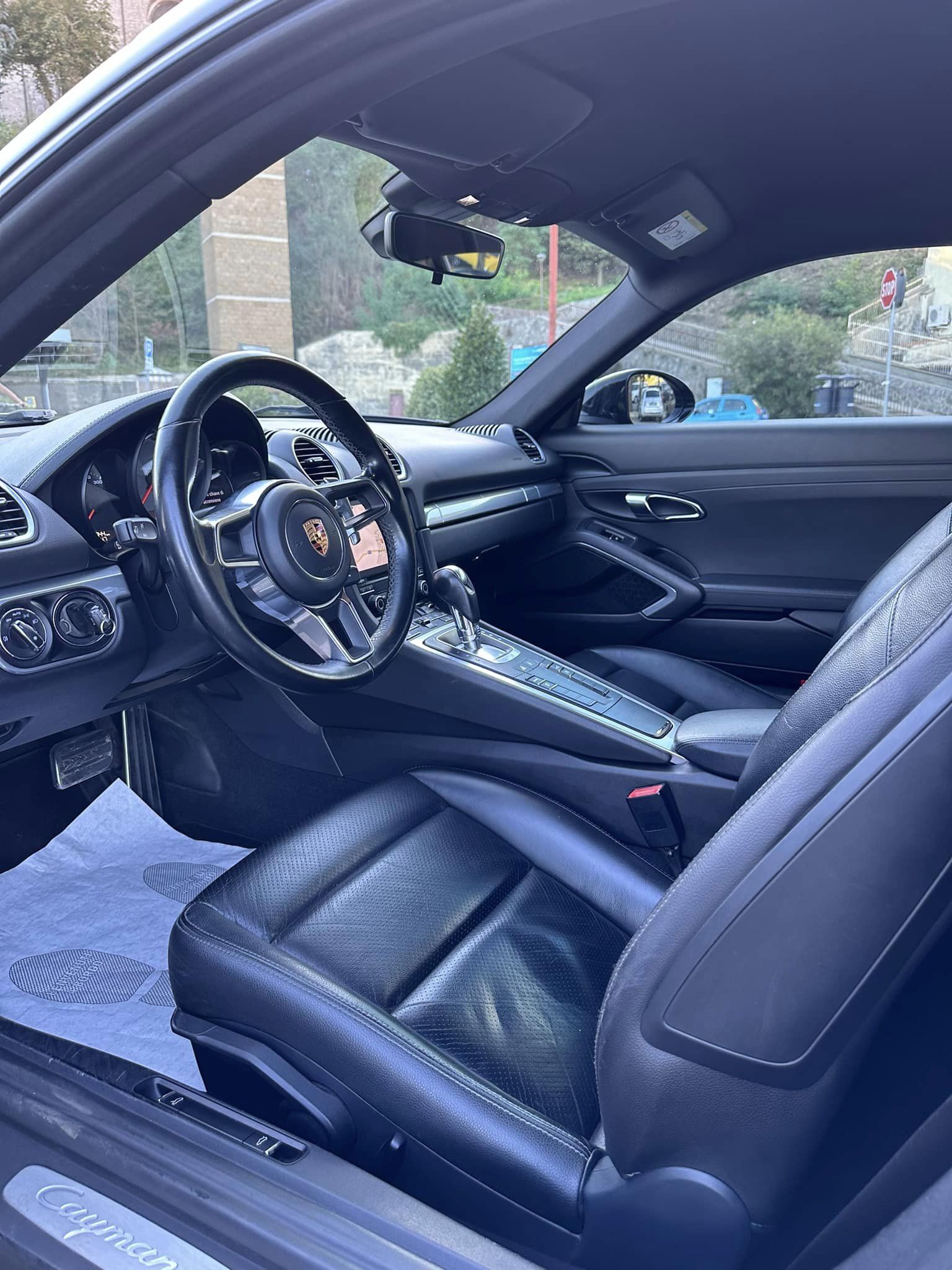 𝐏𝐎𝐑𝐒𝐂𝐇𝐄 𝐂𝐀𝐘𝐌𝐀𝐍 𝟕𝟏𝟖 𝐒