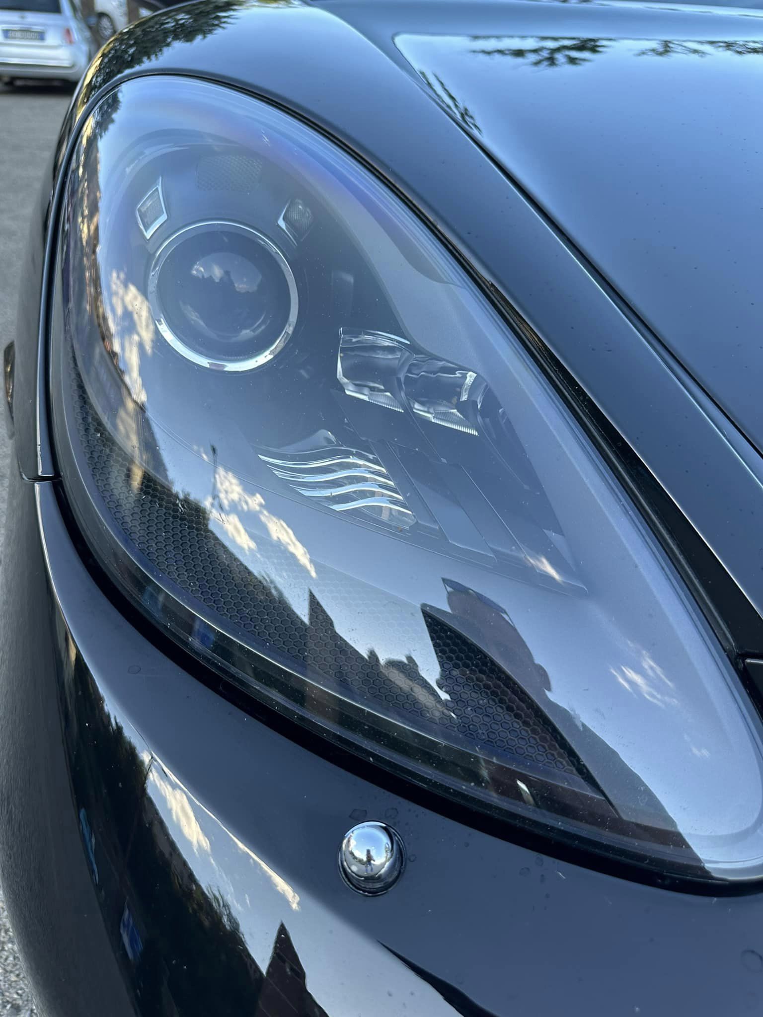 𝐏𝐎𝐑𝐒𝐂𝐇𝐄 𝐂𝐀𝐘𝐌𝐀𝐍 𝟕𝟏𝟖 𝐒