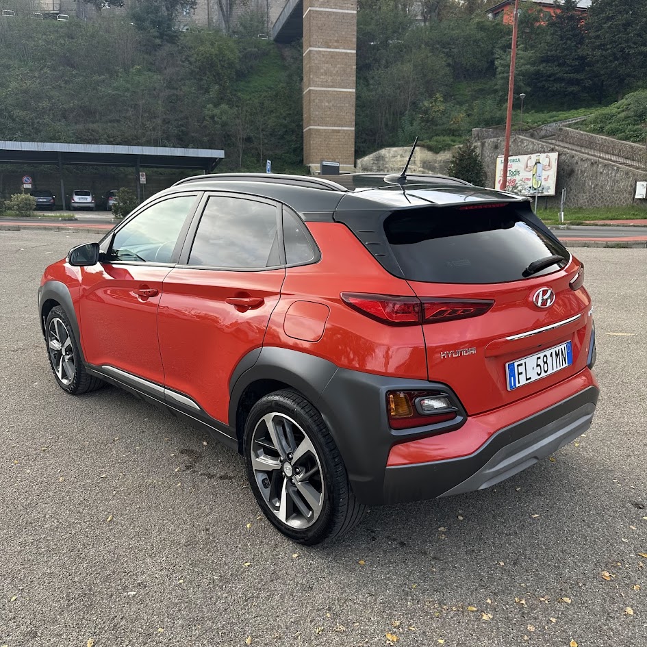 HYUNDAI KONA 1.0 T-GDI XPOSSIBLE